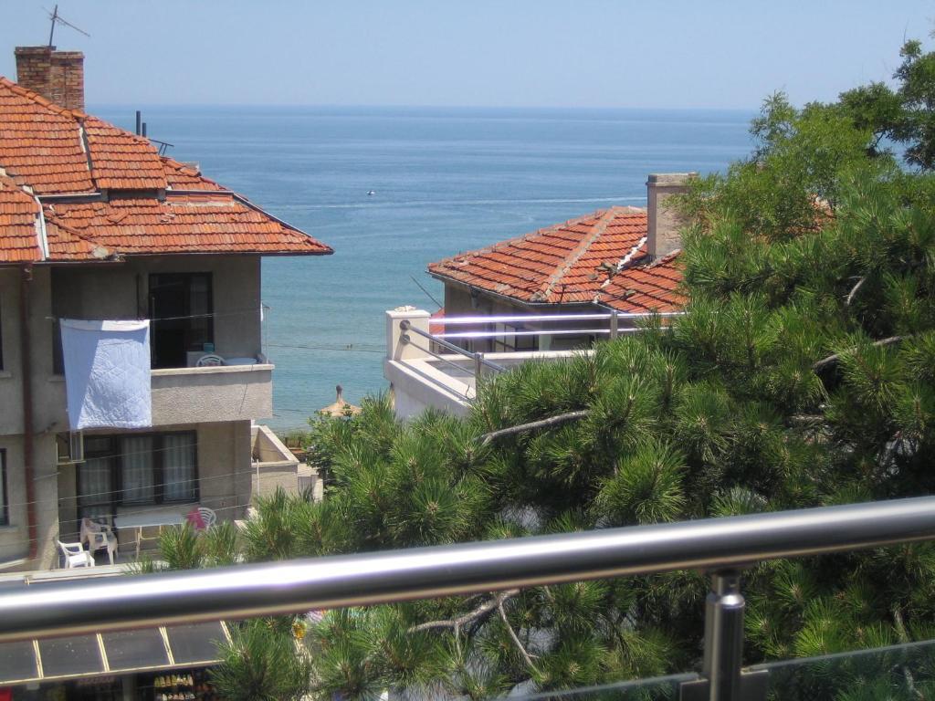 Guest House Fanari Sozopol Exterior photo